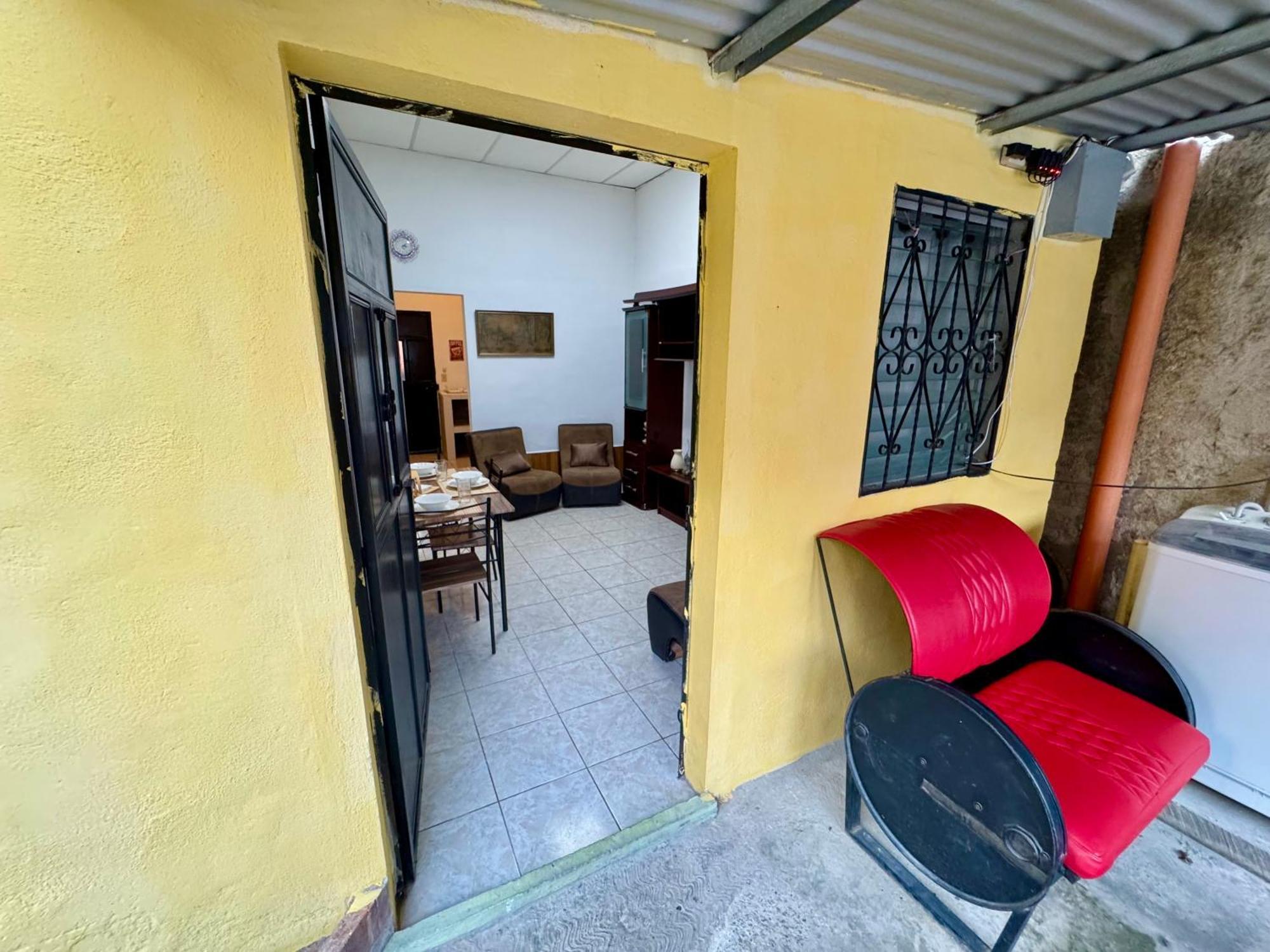 Hostal Inn 1 弗洛勒斯 外观 照片